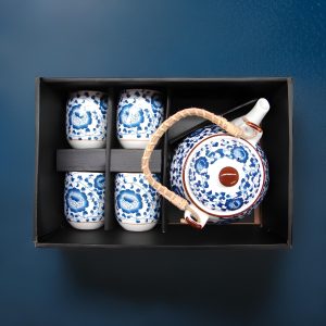 Flowery Forest Tea Set - One Teapot and Four Cups