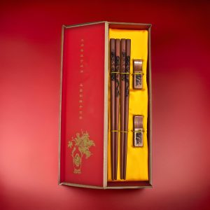 Dragons Story – Two Pairs of Wooden Chopsticks Gift Set