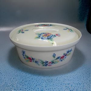 Flowery Blossoms White Cooking Pot
