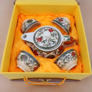 Enflowered Birds Tea Set – One Teapot and Four Cups