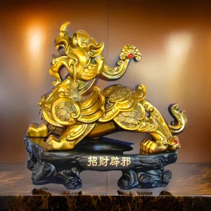 Celestial Guardian Wealth Pi Yao Statue (3)